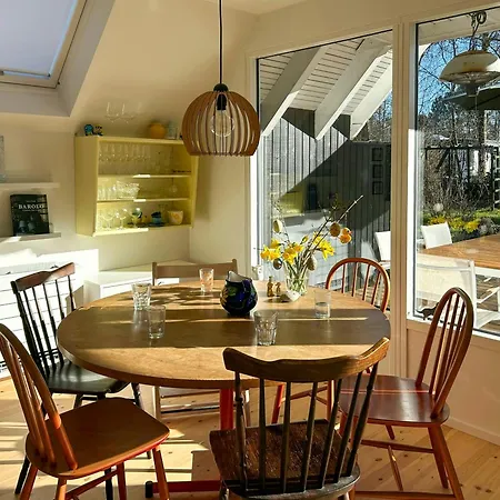 Summer House With 100 M² Terrace Near Gilleleje * Vejby