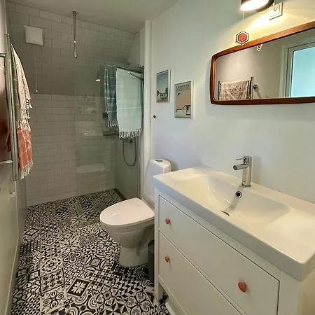 בית נופש Summer House With 100 M² Terrace Near Gilleleje *